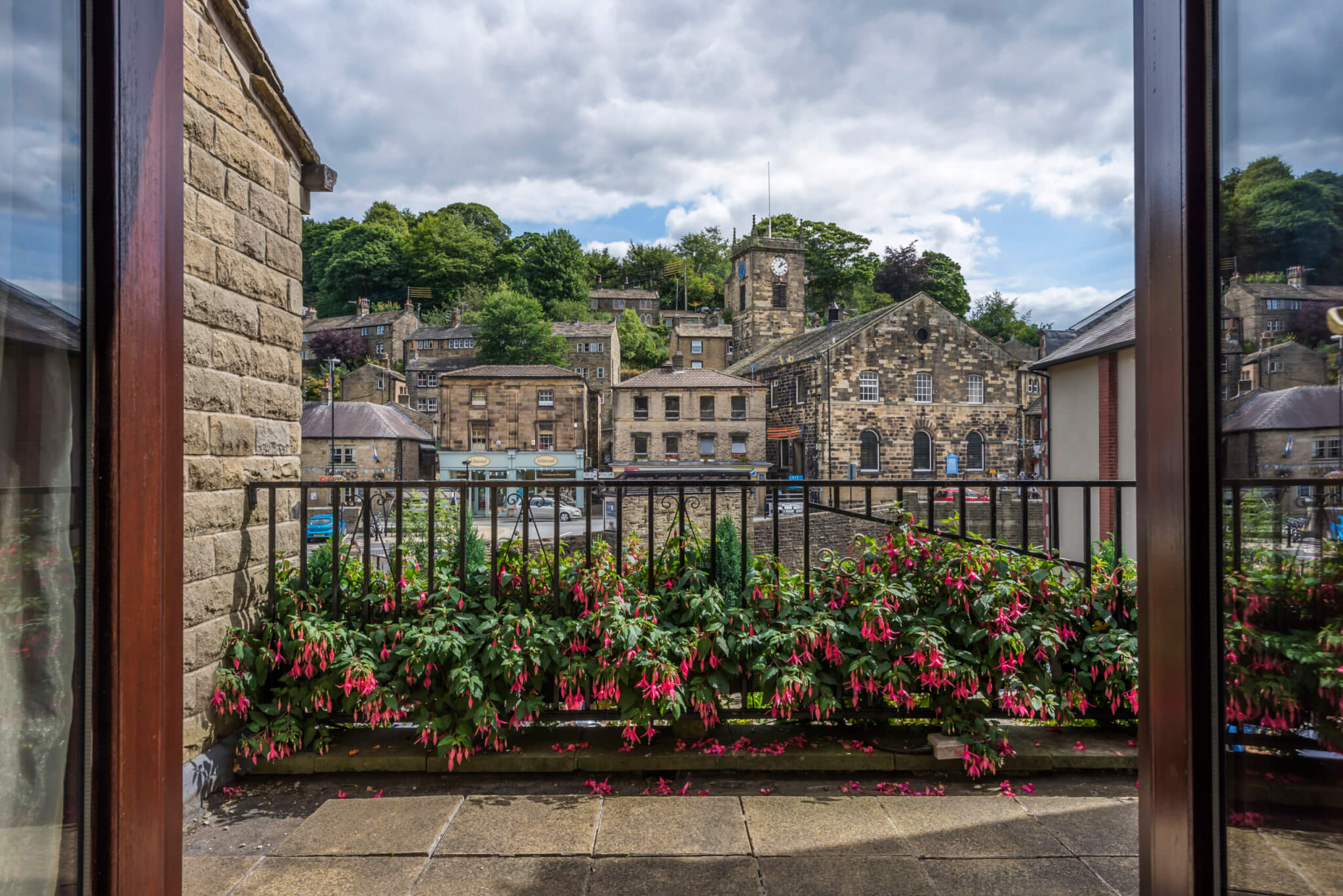 Superior Double Room Hotel Holmfirth 6 scaled