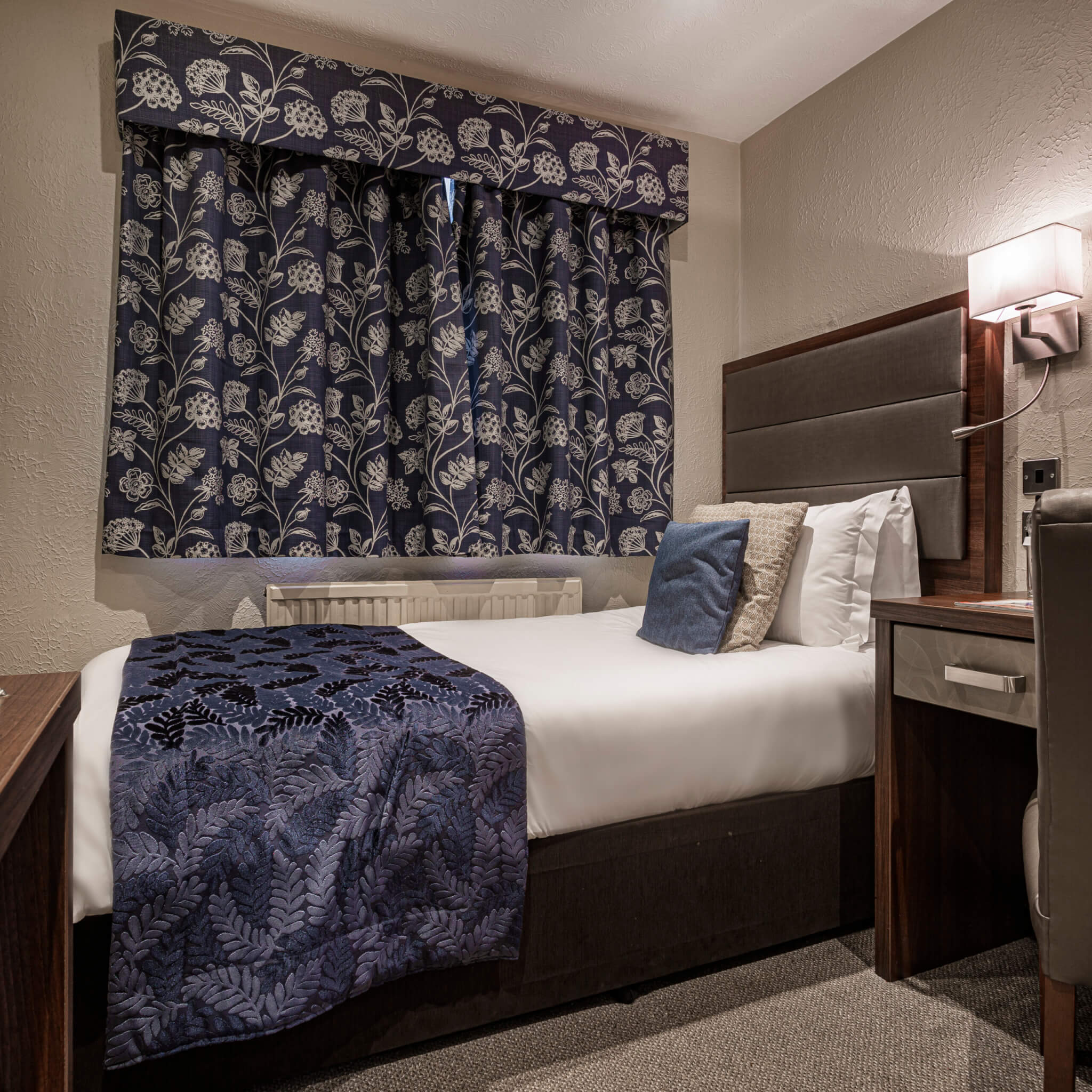 Classic Single Room Hotel Holmfirth 2 scaled