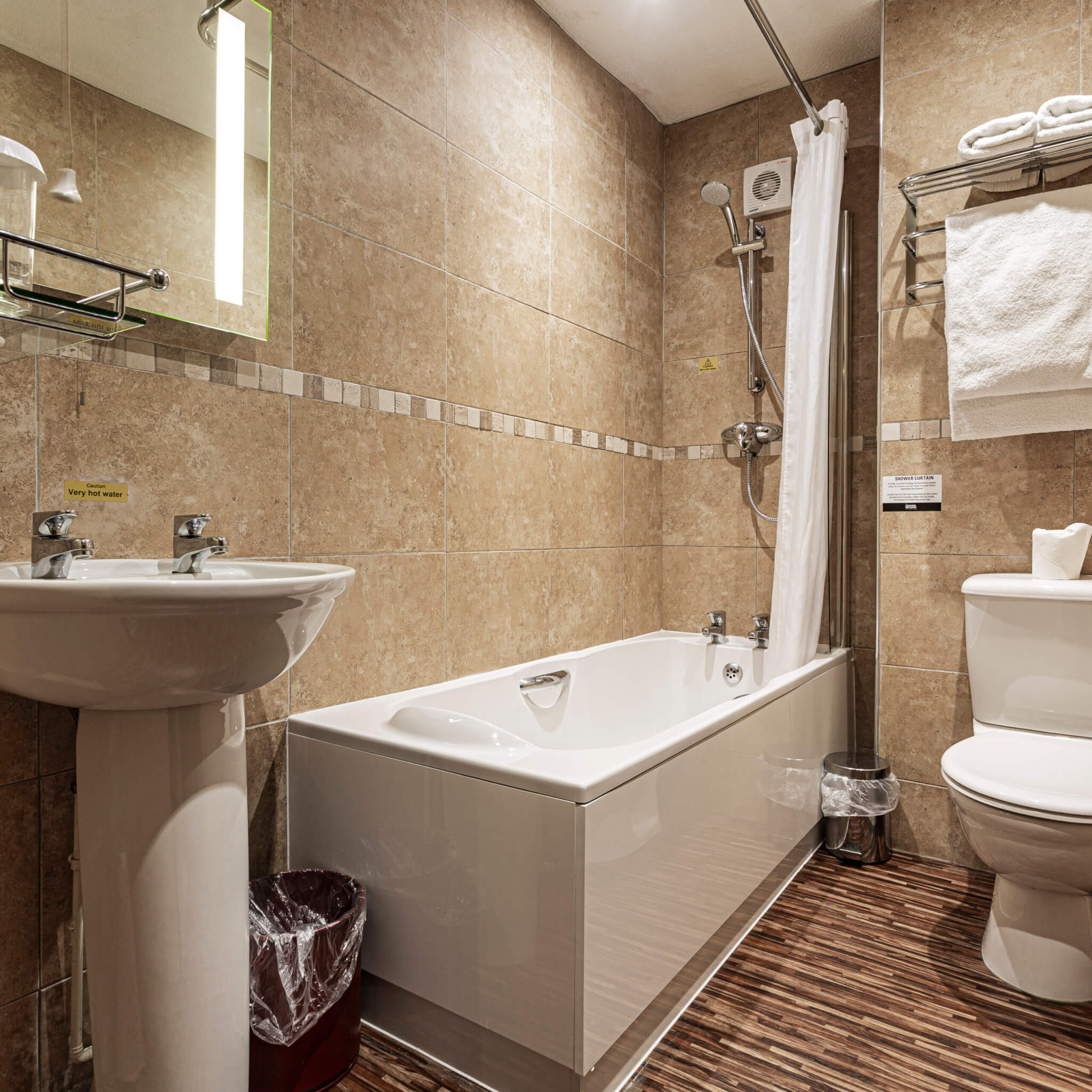 Deluxe Double Room Hotel Holmfirth 1 scaled