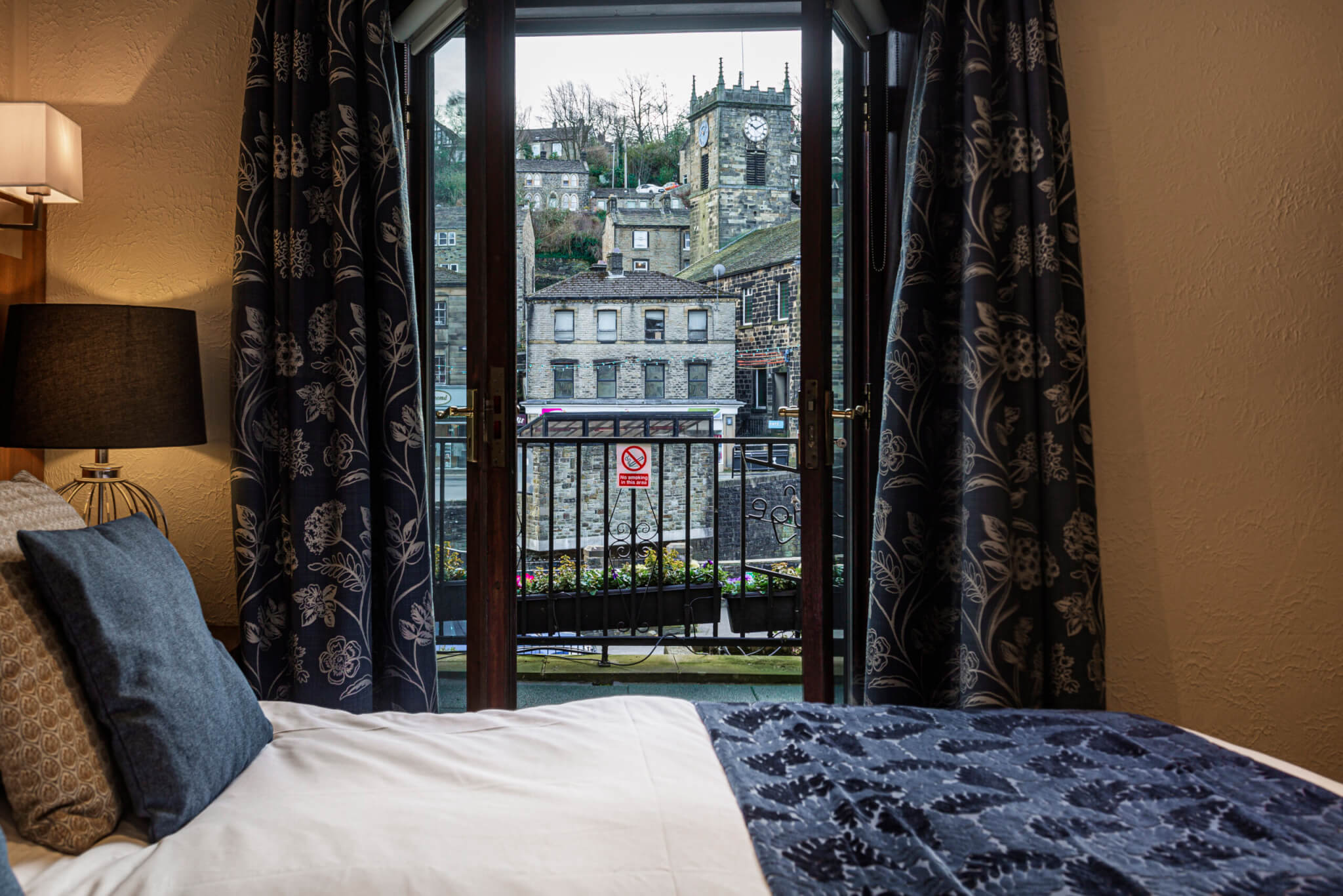 Superior Double Room Hotel Holmfirth 2 scaled